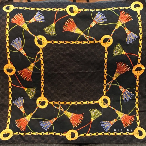 CELINE Signature Macadam Bandana/Small Scarf 😍 - Picture 8 of 17